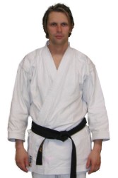 (André Walter 5. Dan DKV) Trainer Karate München