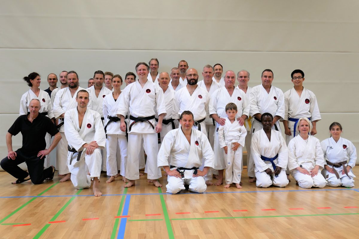 Lehrgang und Feier zu 25 Jahre Traditionelles Karate bei SG Siemens München